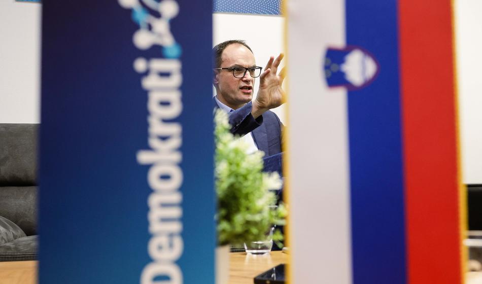 Logar in Stevanović ujeta na kavi: Se pripravlja zavezništvo?