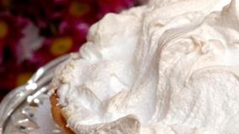 Sneg je pobelil tudi naše sladice.