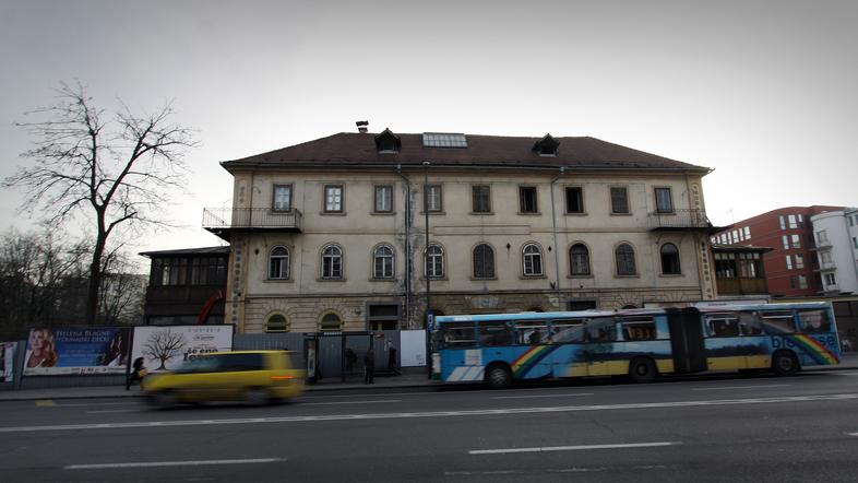 Na ZVKDS še niso imenovali komisije, ki bo odločala o Kolizeju. Anderlič jih tak