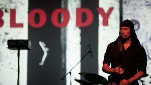 Ausstellung Laibach Kunst, Rdeči revirji + Črn Križ, 1980 – 2010, Delavski dom, 