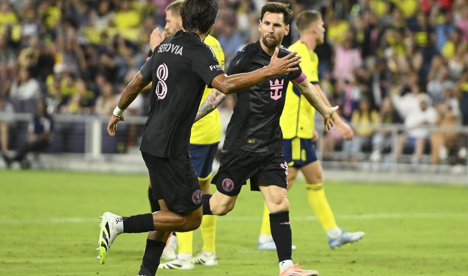 Lionel Messi s hat-trickom in zlatim čevljem popeljal Inter Miami v končnico MLS