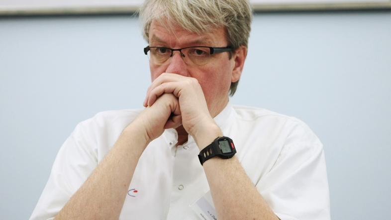 Slovenija 30.01.2013 prof.dr. Zlatko Fras dr.med.strokovni direktor interne klin