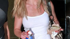 Brand Sense je pevko s tožbo zvabil na sodišče. (Foto: Flynet)