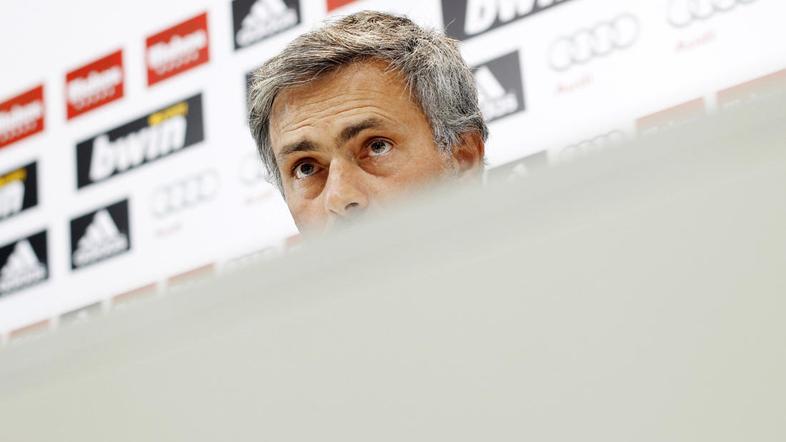 Mourinho nadaljuje z revolucijami pri kraljevem klubu. Zdaj želi ob igrišče prip