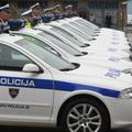 slovenija18.07.08, predaja vozil, policija, ljubljana, foto: nik rovan