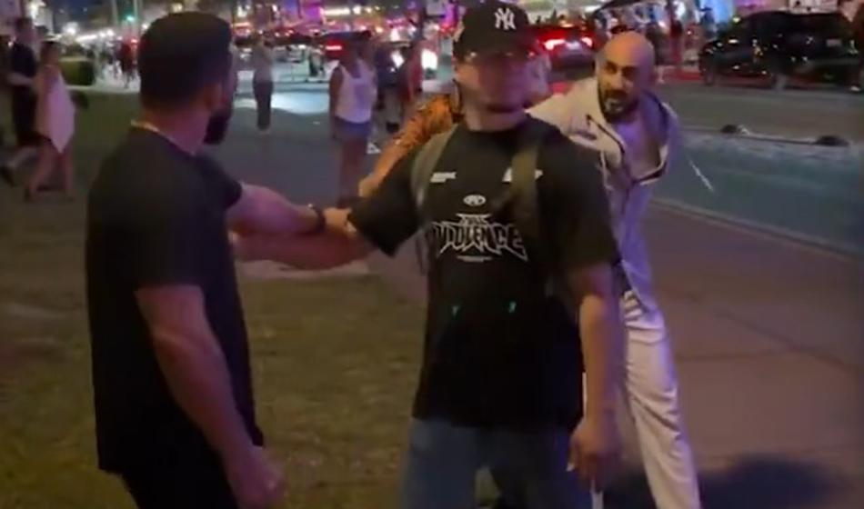 MMA borec jo je skupil v uličnem pretepu: 