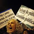 Protestniki v Madridu poleg opozarjanja na politiko, banke in ekonomijo protesti