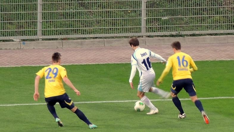 Igralci na tekmi med Celjem in Gorico