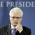 Iz kabineta hrvaškega predsednika Iva Josipovića so zanikali, da bi 48-letniku p