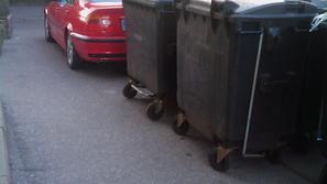 parkiranje zabojnik smetnjak