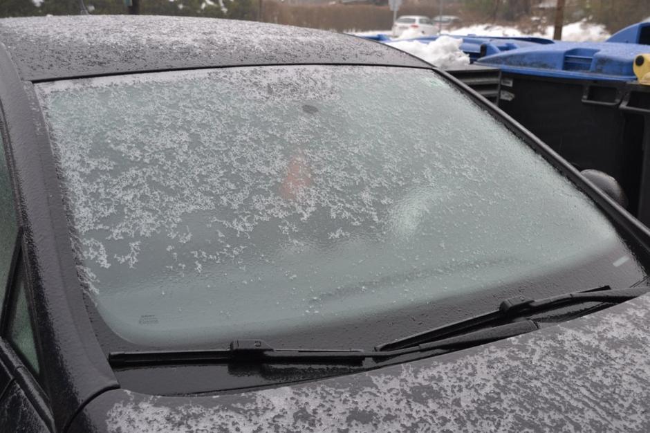 Ledeno steklo | Avtor: Gregor Prebil