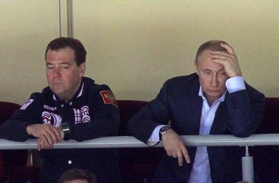 Putin Medvedjev Medvedev Rusija Finska olimpijske igre Soči | Avtor: Reševalni pas/Twitter