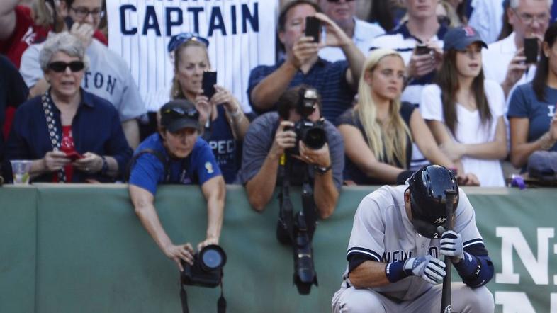 Derek Jeter NY Jenkies Boston Red Sox