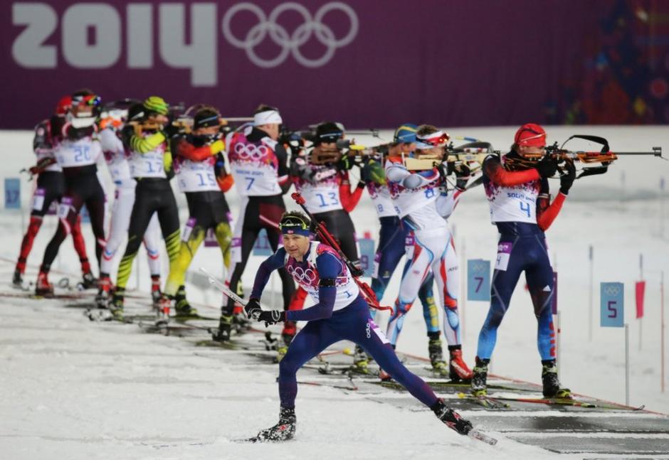 Bjoerndalen biatlon zasledovanje Laura Soči 2014 olimpijske igre | Avtor: EPA