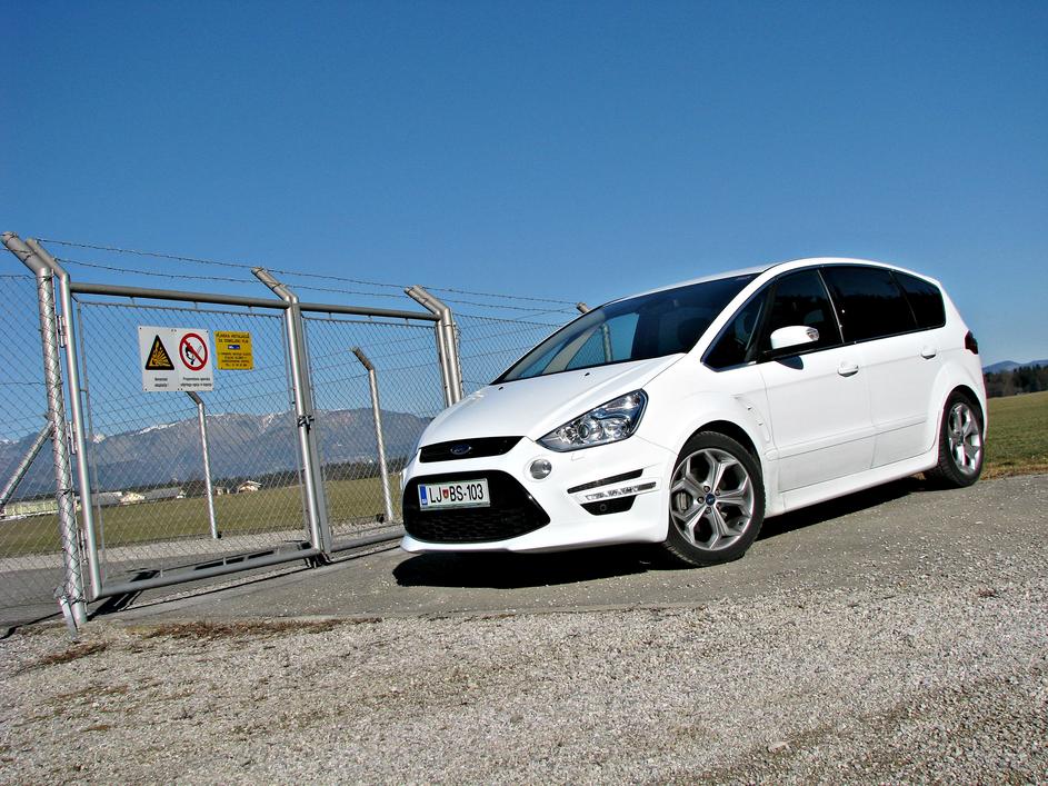 Ford S-max