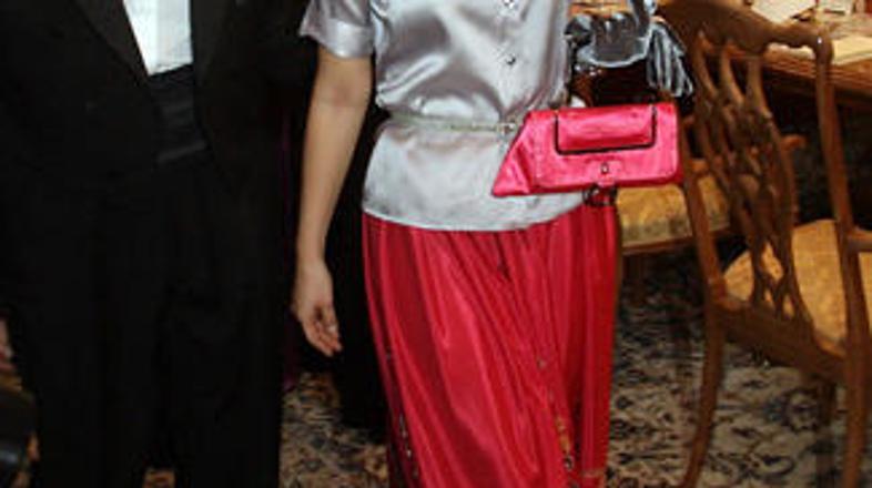 Antropologinja Jerca Legan in politik Milan M. Cvik, ki sta se poročila to sobot