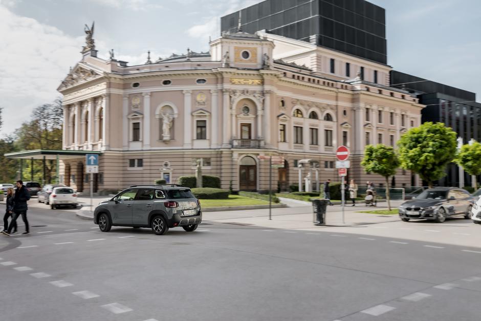 Prenovljeni citroën C3 aircross | Avtor: Žiga Intihar