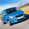 Druga generacija agile prinaša sveže linije, a jo je Opel na tržišče poslal slab