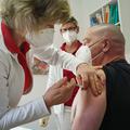 Novice: Nov zakon: bo cepljenje obvezno in globe višje? - Cepljenje