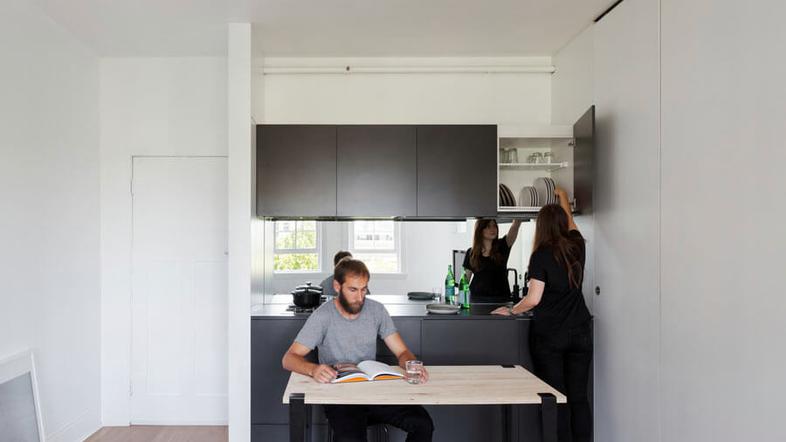 Mikro stanovanje, Brad Swartz