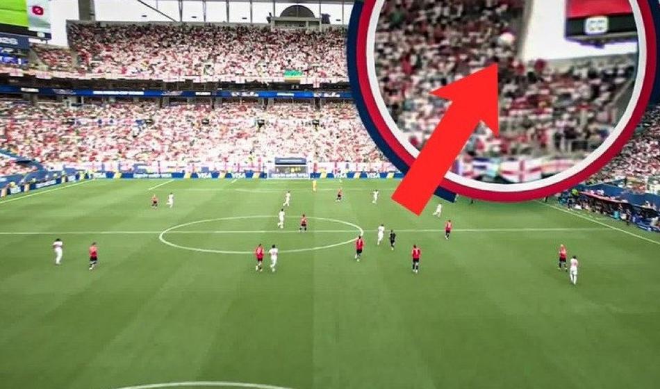 Žoga padla z neba: Eden največjih škandalov v zgodovini SP!