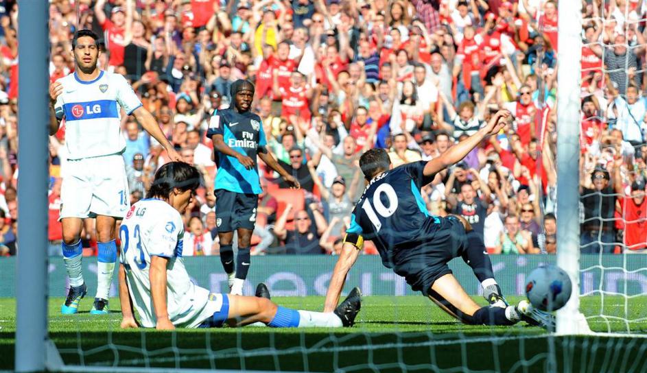 emirates cup arsenal 