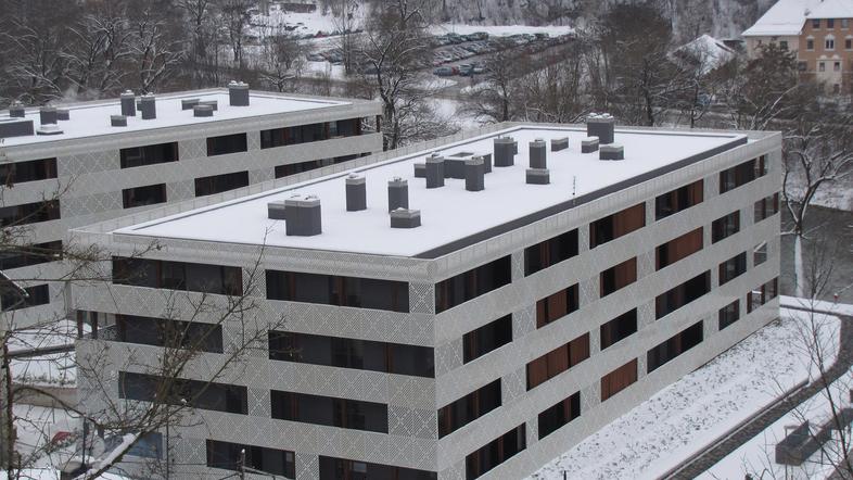 Stanovanjski sklad je MOK ponudil možnost, da na Sotočju po lastni presoji v nep