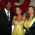 Beyoncé s staršema, Mathewom in Tino Knowles.