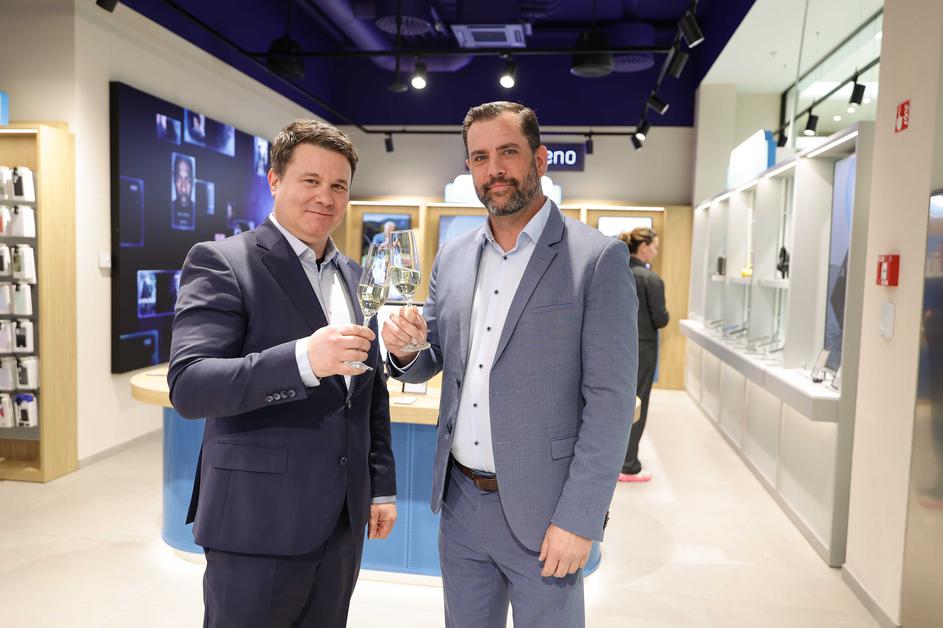 dprtje novega Telekomovega centra Citypark, otvoritev, telekom slovenije, Boštjan Košak, Rok Gorjup