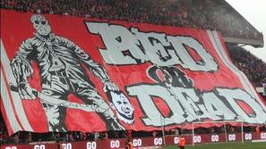 defour banner navijači standard liege
