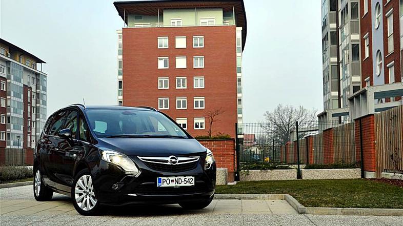 Opel zafira tourer