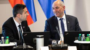 vlada janez janša matej tonin