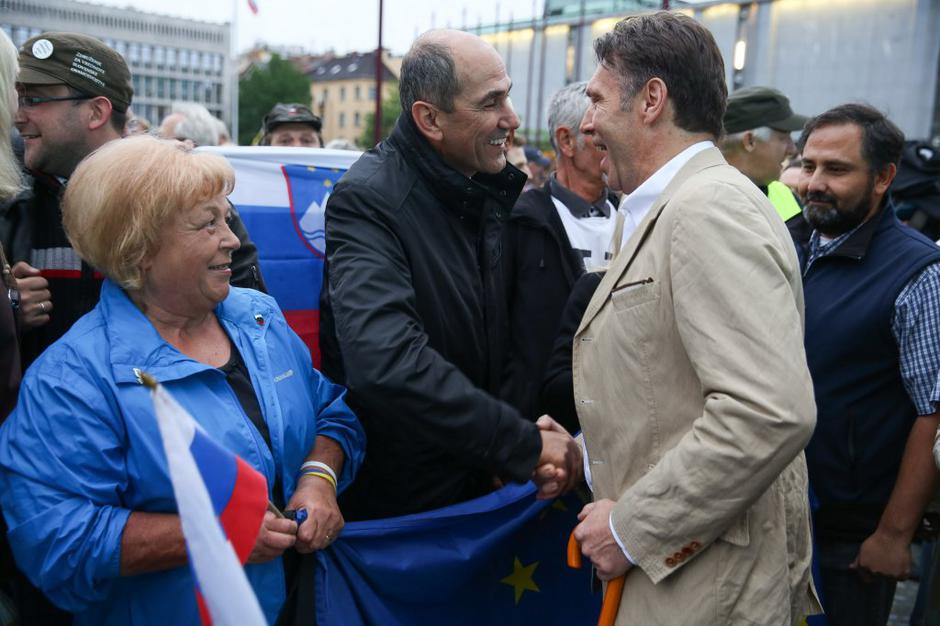 Ponosni na Slovenijo | Avtor: Saša Despot