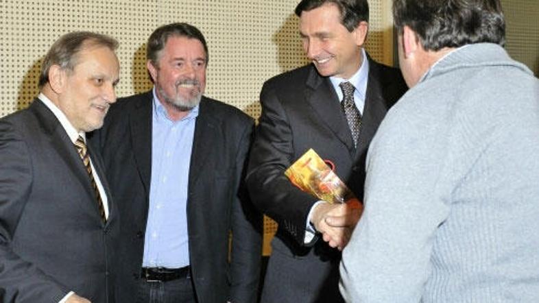 Predsednik vlade se je danes pogovarjal s predstavniki kmetijstva.