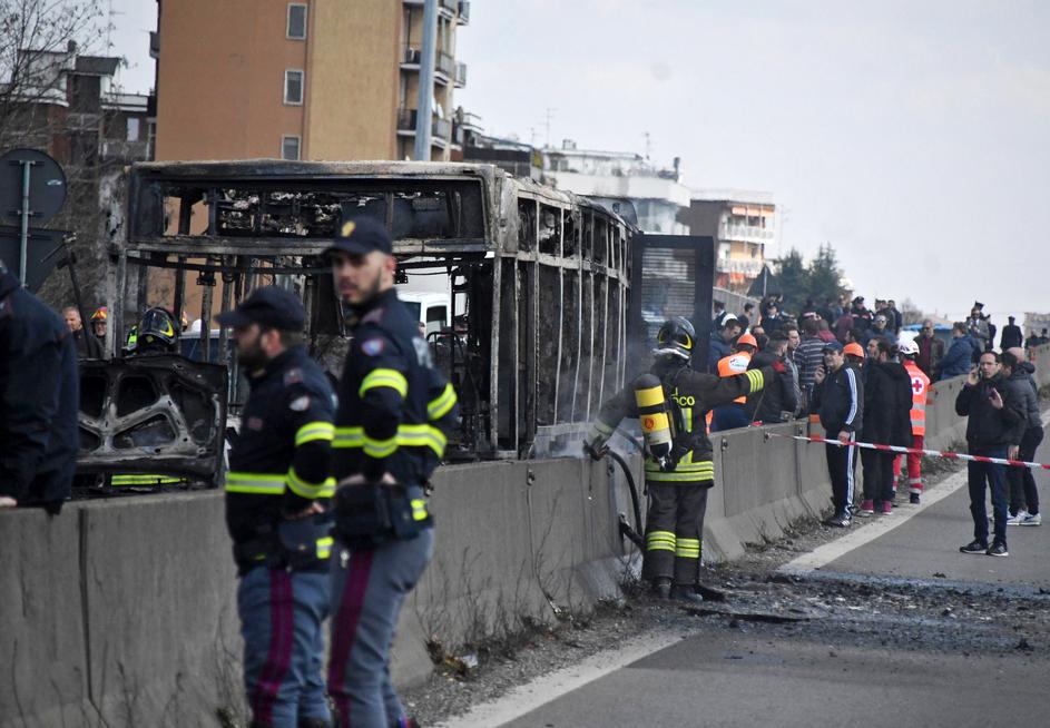 Ugrabljen avtobus otroci Italija Milan