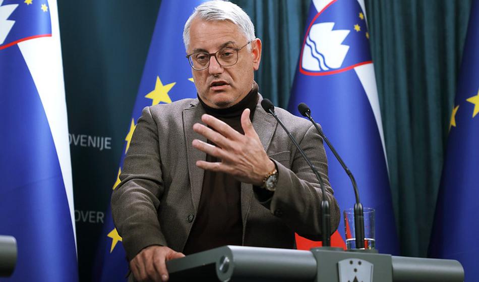 Han o tem, ali bi kdaj stopil v vlado Janše