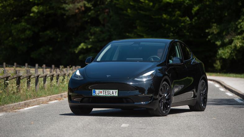 Tesla model Y