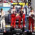 Loeb je takole proslavil še osmo zmago v sezoni. (Foto: EPA)