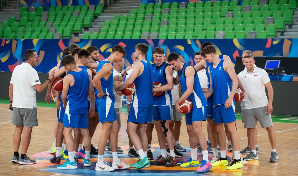 Naši mladci šampionsko odprli domači eurobasket