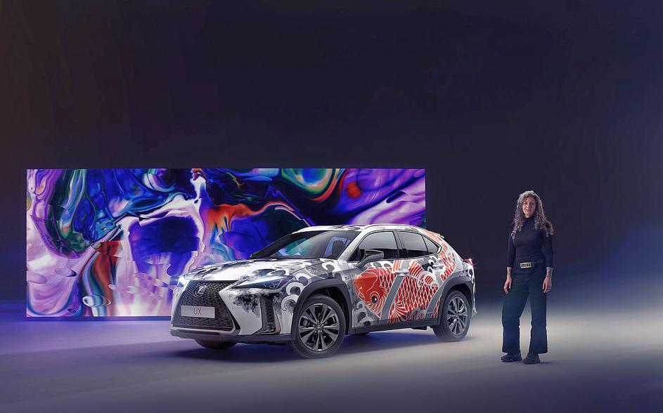 lexus UX
