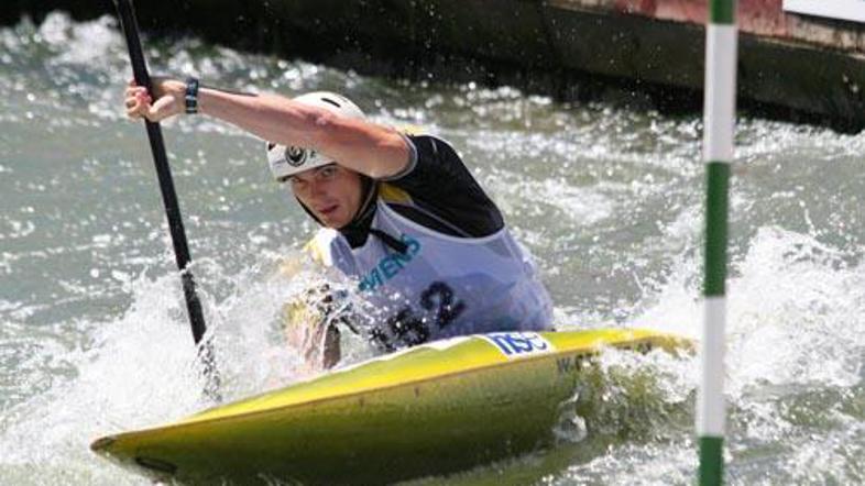 Na nedeljski trening tekmi v Krakovu je bil med kajakaši najhitrejši Peter Kauze