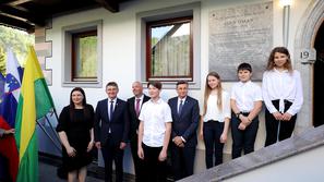 Ivan Oman, spominska plošča, Borut Pahor, Tine Radinja,Janez Oman