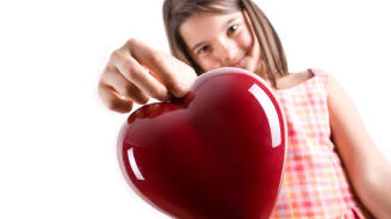 Je radodarnost prirojena ali privzgojena?