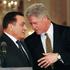 Hosni Mubarak in Billom Clintonom, nekdanji predsednik ZDA.