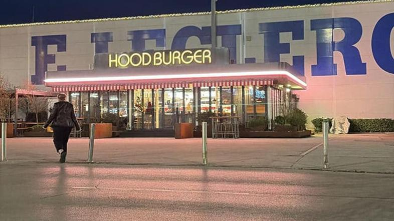 Hoodburger