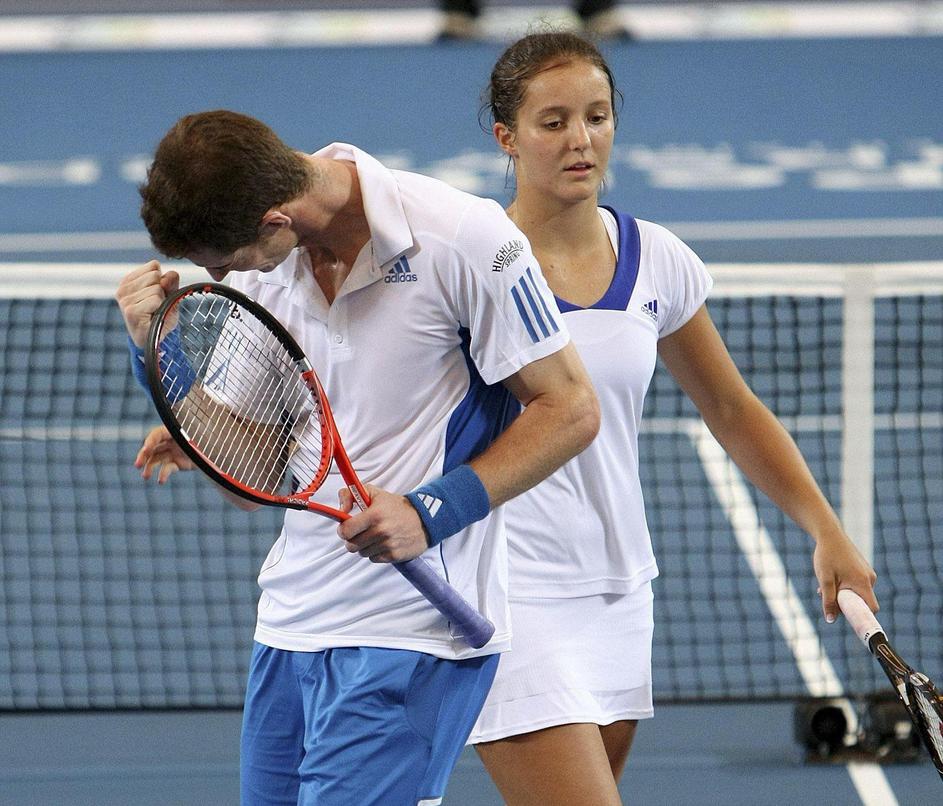 Andy Murray in 15-letna Laura Robson bosta v finalu Hopmanovega pokala loparje p