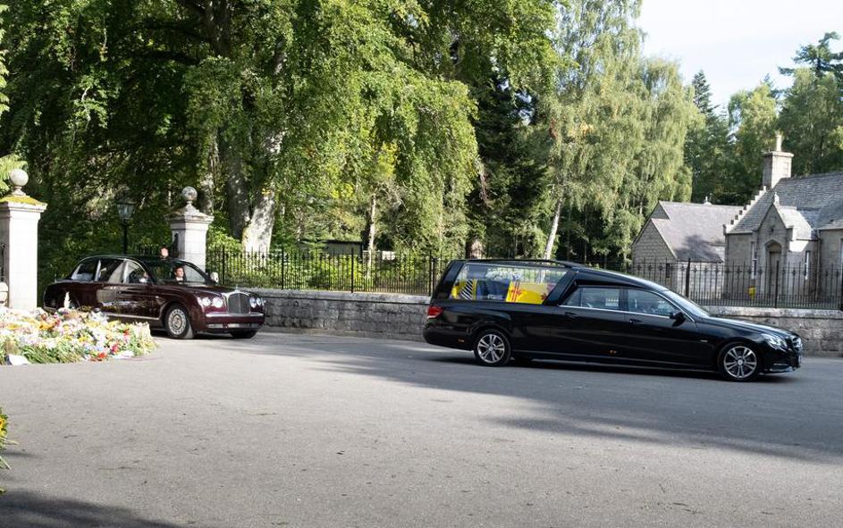 Kraljica Elizabeta - krsta