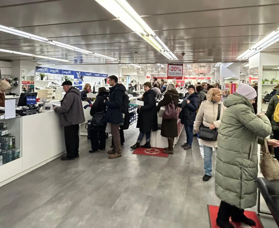 razprodaja nama zagreb