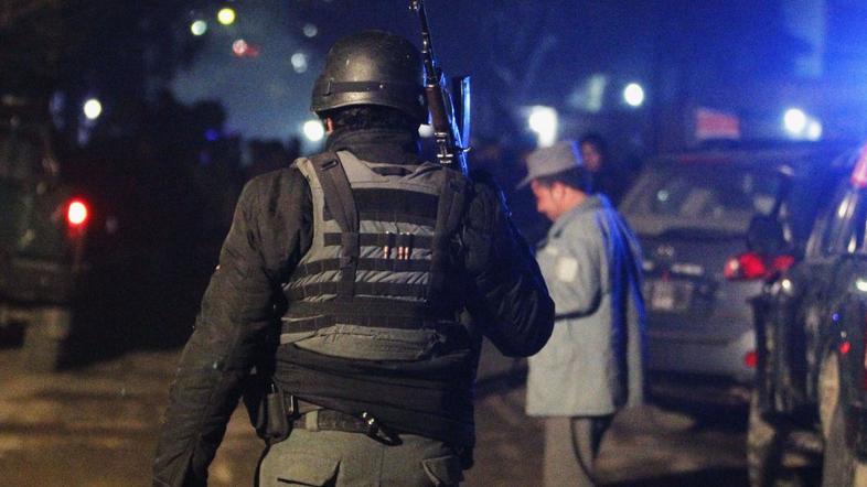 Afganistan afganistanska policija Kabul bombni napad na restavracijo