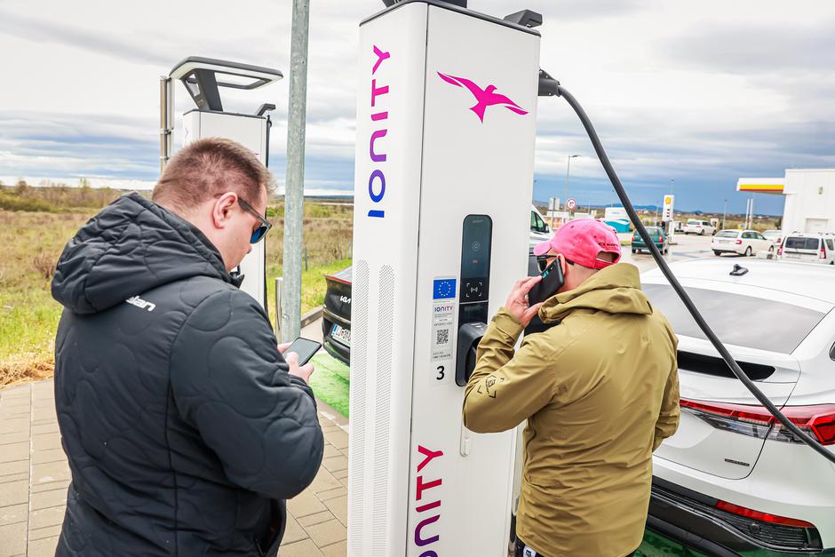 PRIMA električni avti polnjenje doseg ionity | Avtor: PRIMA